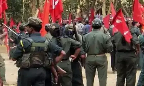 ఆయుధాలు అప్పగిస్తాం...కూంబింగ్ ఆపండి