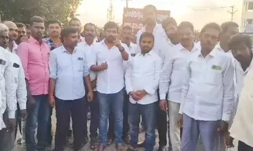 పోలీసుల తీరుపై బీఆర్‌ఎస్ ఆగ్రహం