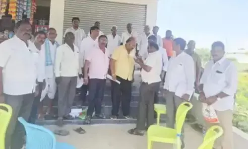 నోటీసుల్లేవు.. పరిహారంపై అయోమయం!