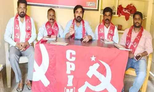వరదల వల్ల నష్టపోయిన ప్రతి కుటుంబానికి రూ.10 నుంచి 15 ల‌క్ష‌లు    చెల్లించాలి : సీపీఎం