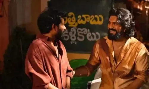పెద్ది సినిమా నుంచి క్రేజీ అప్డేట్‌...జాన్వీతో అదిరిపోయే సాంగ్ !