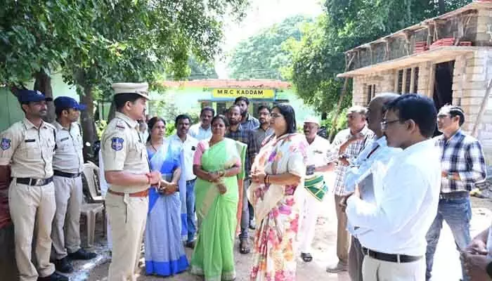 ZPTC, MPTC నామినేషన్లను పకడ్బందీగా నిర్వహించాలి కలెక్టర్ ZPTC, MPTC నామినేషన్లను పకడ్బందీగా నిర్వహించాలి కలెక్టర్