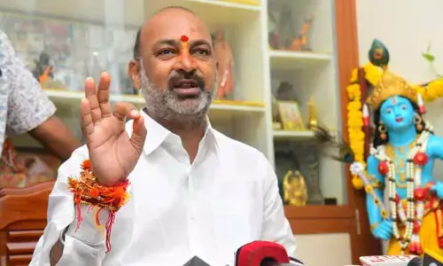 Bandi Sanjay: నాకు గ్రూపుల్లేవ్.. అలాంటి వారు కన్నతల్లికి ద్రోహం చేసినట్లే: బంటి సంజయ్