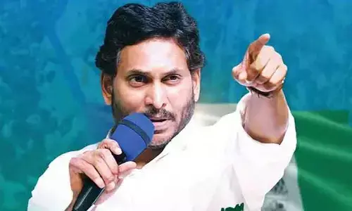 అసలు పరిపాలన అంటే మీకు తెలుసా? చంద్రబాబుపై జగన్ ఫైర్