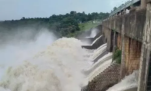 నిజాంసాగర్ ప్రాజెక్టు.. 5 గేట్ల ద్వారా నీటి విడుద‌ల