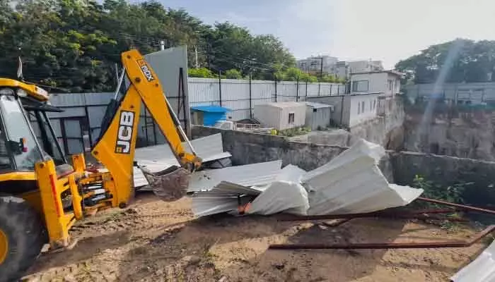 మరో రూ. 750 కోట్ల ప్రభుత్వ భూమిని కాపాడిన హైడ్రా మరో రూ. 750 కోట్ల ప్రభుత్వ భూమిని కాపాడిన హైడ్రా