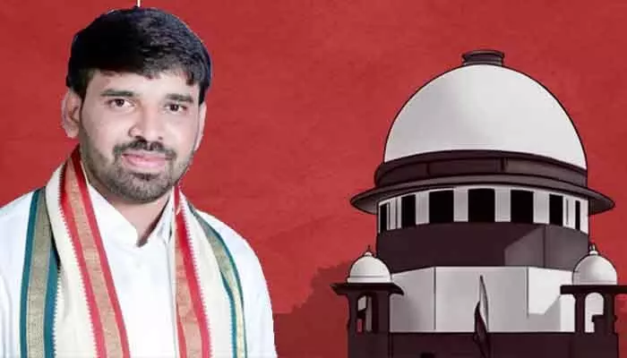 లిక్కర్ స్కామ్ కేసులో మోహిత్రెడ్డికి ఊరట.. బెయిల్ మంజూరు చేసిన సుప్రీం కోర్టు లిక్కర్ స్కామ్ కేసులో మోహిత్రెడ్డికి ఊరట.. బెయిల్ మంజూరు చేసిన సుప్రీం కోర్టు