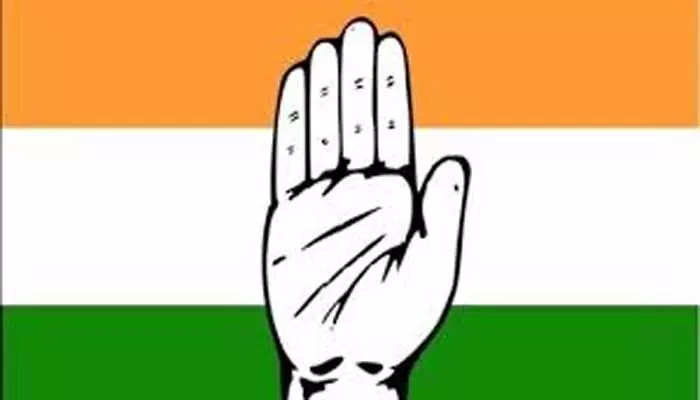డీసీసీ పదవులకు దరఖాస్తుల ప్రక్రియ షురూ..! డీసీసీ పదవులకు దరఖాస్తుల ప్రక్రియ షురూ..!