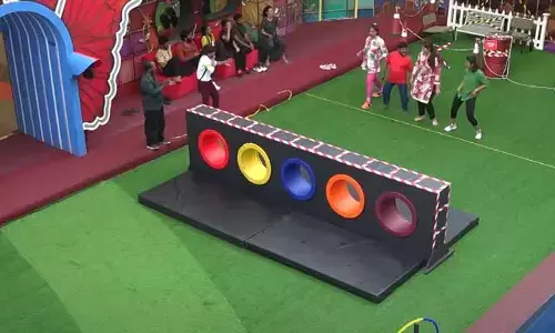 Bigg Boss-9: నా వల్ల కావడం లేదు.. ఇంటికి పంపించమంటూ బోరున ఏడుస్తున్న ప్రభాస్ మరదలు.. అసలేం జరిగిందంటే?