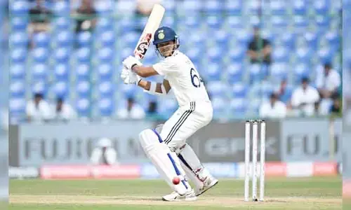 IND Vs WI: యశస్వీ జైస్వాల్ సూపర్ సెంచరీ.. భారీ స్కోర్ దిశగా భారత్