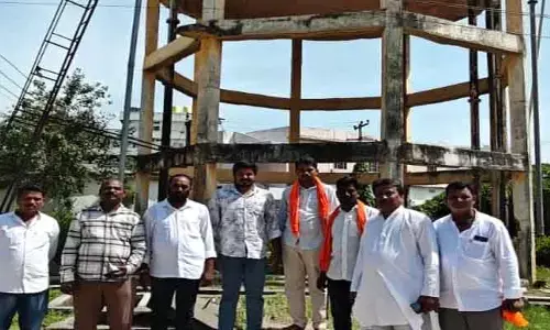 శిథిలావస్థలో ఉన్న వాటర్ ట్యాంక్ ను  వెంటనే కూల్చేయాలి : కోణాల గంగారెడ్డి