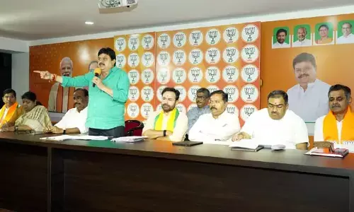 రెండు, మూడ్రోజుల్లో క్యాండిడేట్ ఫైనల్.. జూబ్లీహిల్స్‌లో గెలిచి మోడీకి గిఫ్ట్ ఇవ్వాలి: బీజేపీ స్టేట్ చీఫ్