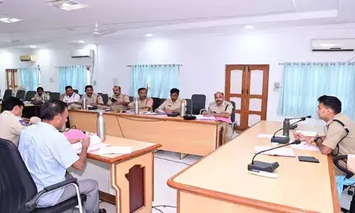 గంజాయి రహిత జిల్లా నిర్మాణానికి కృషి : ఎస్పీ అఖిల్ మహాజన్