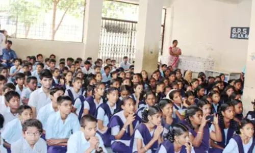 అరకొర వసతులు
