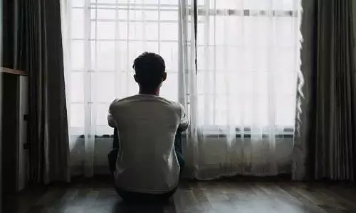 Loneliness : ఎక్కువ సమయం ఒంటరిగా గడుపుతున్నారా..? ఈ సమస్యలు తప్పవు..!
