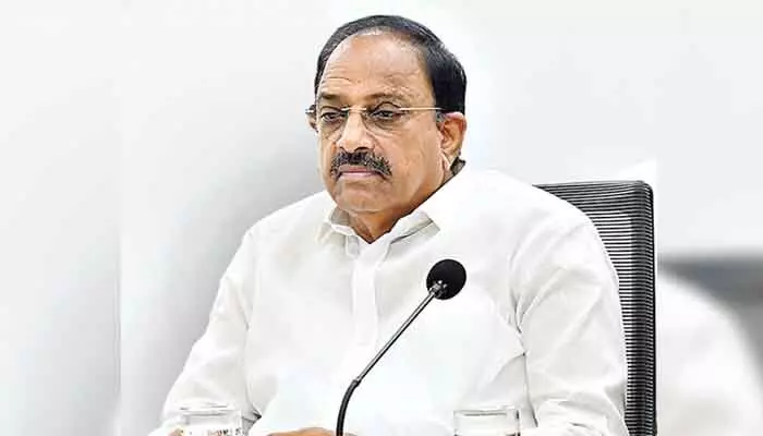 సీసీఐ టెండర్ల ప్రక్రియ పూర్తి చేశాం.. మంత్రి తుమ్మల నాగేశ్వర రావు సీసీఐ టెండర్ల ప్రక్రియ పూర్తి చేశాం.. మంత్రి తుమ్మల నాగేశ్వర రావు
