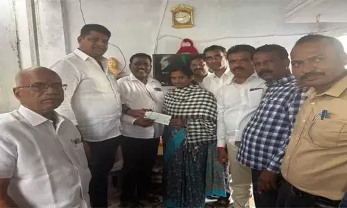 కారుణ్య నియామకాలతోనే ఐకేపీ సిబ్బందికి భరోసా