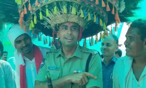 ఆదివాసీల సంస్కృతి చాలా గొప్ప‌ది :  ఎస్పీ అఖిల్ మ‌హాజ‌న్