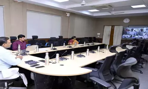 భూభారతి పెండింగ్ దరఖాస్తులను సత్వరమే పరిష్కరించాలి : కలెక్టర్ టి.వినయ్ కృష్ణారెడ్డి