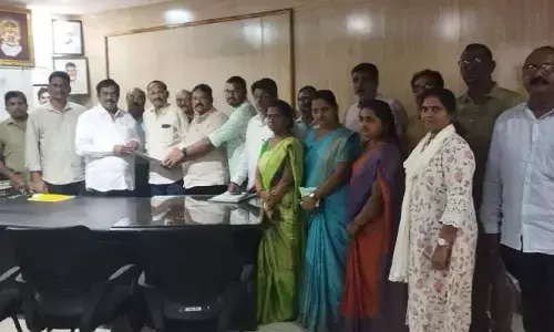 కాపు, బలిజ, తెలగ ఒంటరి కులాల విద్యార్థుల సమస్యలను సీఎం దృష్టికి తీసుకెళతా