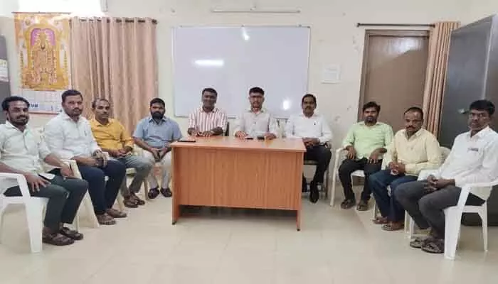రిటైర్మెంట్ బెనిఫిట్స్ తక్షణమే విడుదల చేయాలి రిటైర్మెంట్ బెనిఫిట్స్ తక్షణమే విడుదల చేయాలి