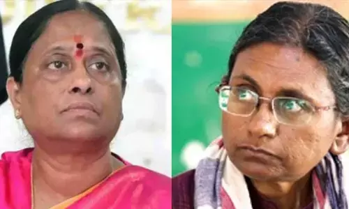 మంత్రి కొండా సురేఖకు మీనాక్షి నటరాజన్ ఫోన్