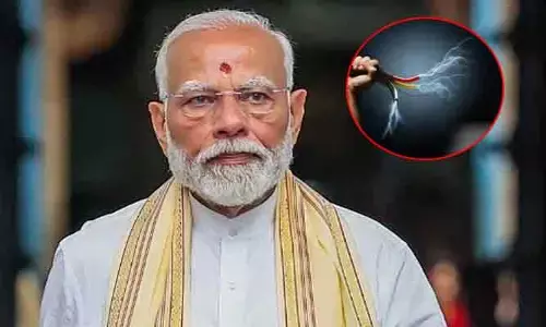 ప్రధాని మోడీ బహిరంగ సభ వద్ద అపశృతి.. ముగ్గురికి గాయాలు
