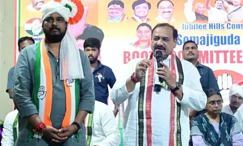 మొసలి కన్నీరు కారుస్తున్నారు.. బూత్ స్థాయి సన్నాహక సమావేశంలో టీపీసీసీ చీఫ్ విమర్శలు