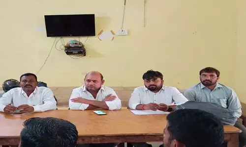 ప్రభుత్వ కొనుగోలు కేంద్రాల్లోనే ధాన్యం విక్రయించాలి