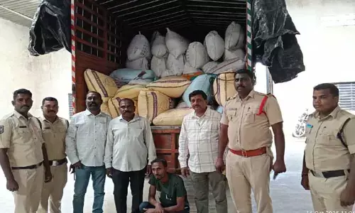 భారీగా రేషన్ బియ్యం పట్టివేత