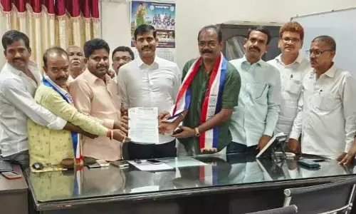 బీసీ బంద్‌కు ఉద్యోగుల జేఏసీ మద్దతు