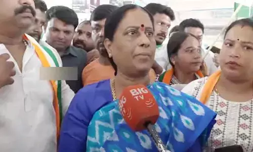 బీజేపీ కిరికిరి వల్లే బీసీ రిజర్వేషన్లకు బ్రేక్.. మంత్రి కొండా సురేఖ ఆరోపణలు