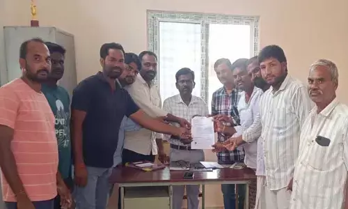 శిథిలావస్థలో ఉన్న పాత నీళ్ల ట్యాంకును తొలగించండి
