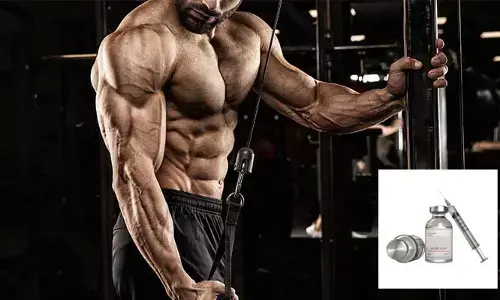 సిక్స్ ప్యాక్ కోసం జిమ్‌లో చిత్ర విచిత్రాలు
