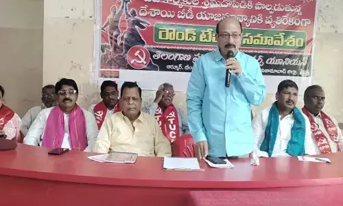 దేశాయి యజమాన్యం ఆర్థిక దోపిడిని ఐక్యంగా ప్రతిఘటిద్దాం : ఉర్దూఅకాడమీ చైర్మన్ తాహర్ బిన్ హందన్..