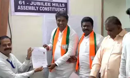 నామినేషన్లకు నేటితో ముగిసిన గడువు.. చివరి సెట్ దాఖలు చేసిన దీపక్‌రెడ్డి