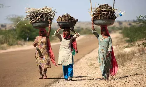 133 మిలియన్ల బాలికలు చదువుకు దూరం : UNESCO