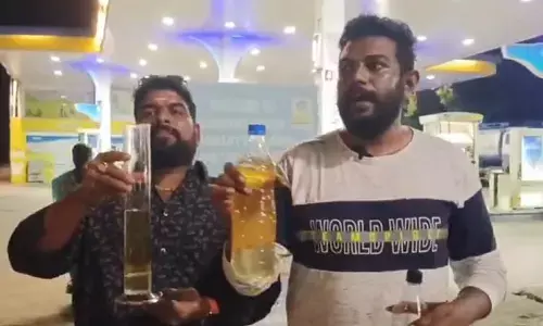 పెట్రోల్‌లో నీళ్లు.. ఆందోళనలో వాహనదారులు