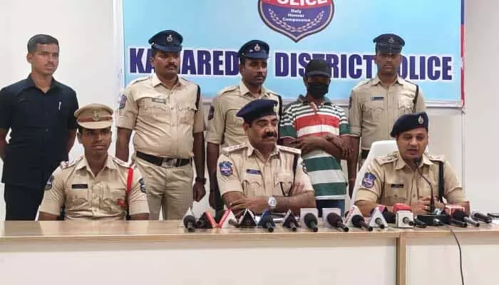 వృద్ధురాలిని హత్య చేసిన వ్యక్తి అరెస్ట్ వృద్ధురాలిని హత్య చేసిన వ్యక్తి అరెస్ట్
