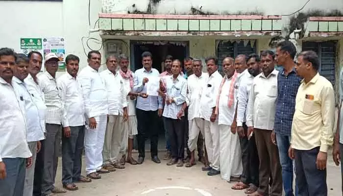 ఈ కాలుష్యం ఫ్యాక్టరీ మాకు వద్దు...! ఈ కాలుష్యం ఫ్యాక్టరీ మాకు వద్దు...!