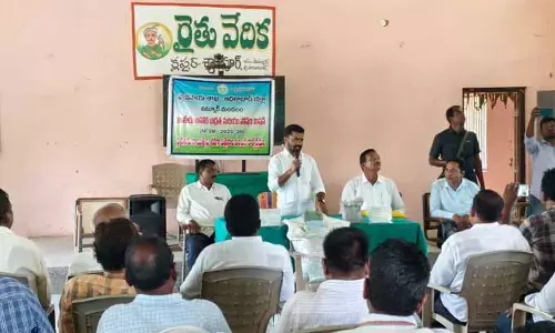 రైతులు సేంద్రీయ ఎరువుల‌ను వాడాలి : ఎమ్మెల్యే బొజ్జు ప‌టేల్