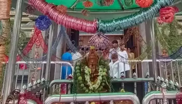 ఇంద్రకీలాద్రిపై గాజుల మహోత్సవం ఇంద్రకీలాద్రిపై గాజుల మహోత్సవం