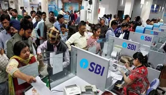 Bank Nominees: బ్యాంకు ఖాతాదారులకు తీపి కబురు.. నామినీలపై వచ్చే నెల నుంచి కొత్త రూల్స్ Bank Nominees: బ్యాంకు ఖాతాదారులకు తీపి కబురు.. నామినీలపై వచ్చే నెల నుంచి కొత్త రూల్స్
