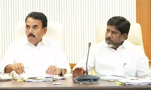 రిజ్వీ వర్సెస్ జూపల్లి.. కేబినెట్ భేటీకి ముందు హుటాహుటీన భట్టి వద్దకు జూపల్లి