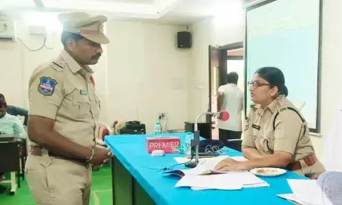 నేరాల సంఖ్య గణనీయంగా తగ్గేలా పనిచేయండి
