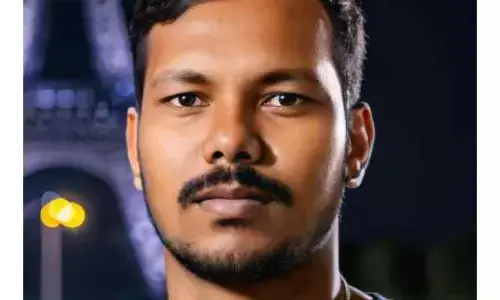 సెల్ టవర్ పైనుంచి దూకి యువకుడి ఆత్మహత్య