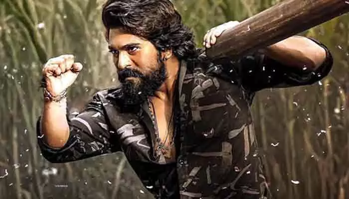 Ram Charan: పెద్ది తదుపరి షెడ్యూల్పై బిగ్ అప్డేట్.. అక్కడ రామ్ చరణ్, జాన్వీలపై షూట్ Ram Charan: పెద్ది తదుపరి షెడ్యూల్పై బిగ్ అప్డేట్.. అక్కడ రామ్ చరణ్, జాన్వీలపై షూట్