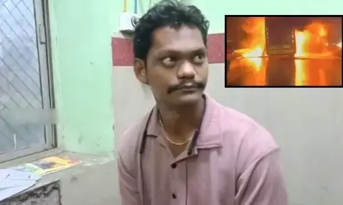 సెకన్ల వ్యవధిలోనే జరిగిపోయింది.. కర్నూల్ బస్సు ప్రమాదంపై ప్రత్యక్షసాక్షి చెప్పిన నిజాలు