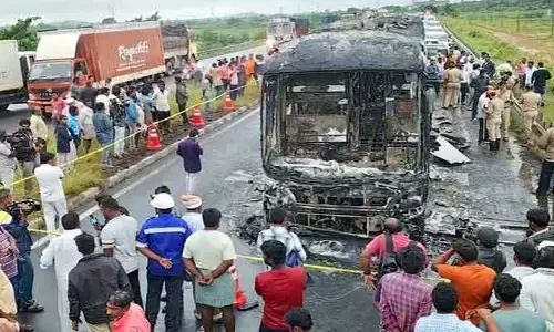 Kurnool Bus Accident: రాష్ట్రాలవారీగా ప్రయాణికుల వివరాలు