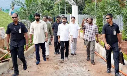 జూబ్లీహిల్స్‌లో CM రేవంత్ ఆకస్మిక పర్యటన